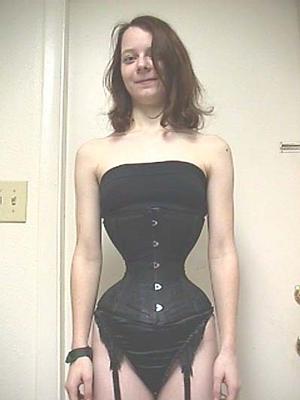 a girl with 36 cm waist line