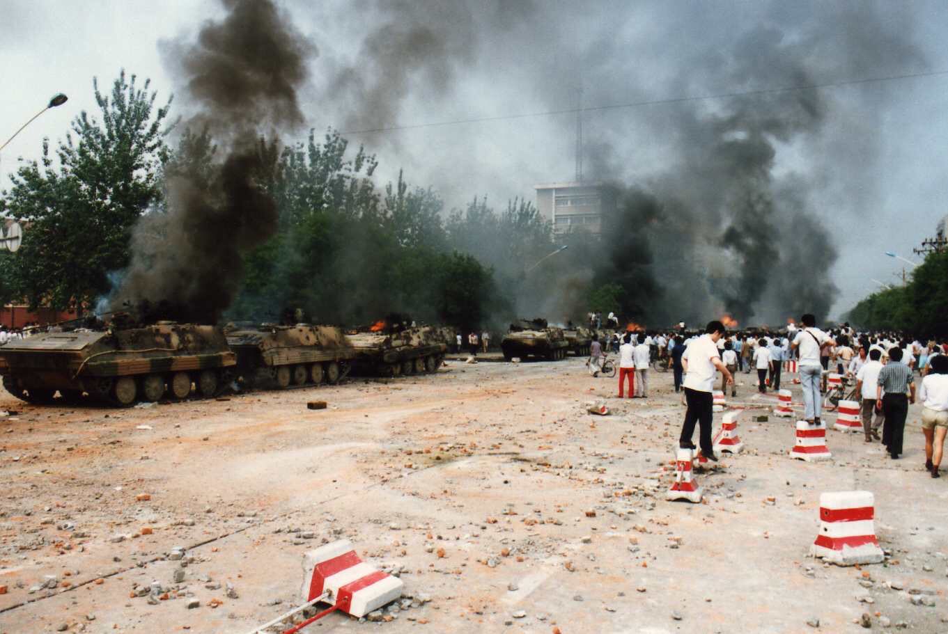 Tiananmen 1989 64 c2xj2