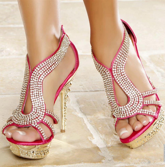 heels feet 980