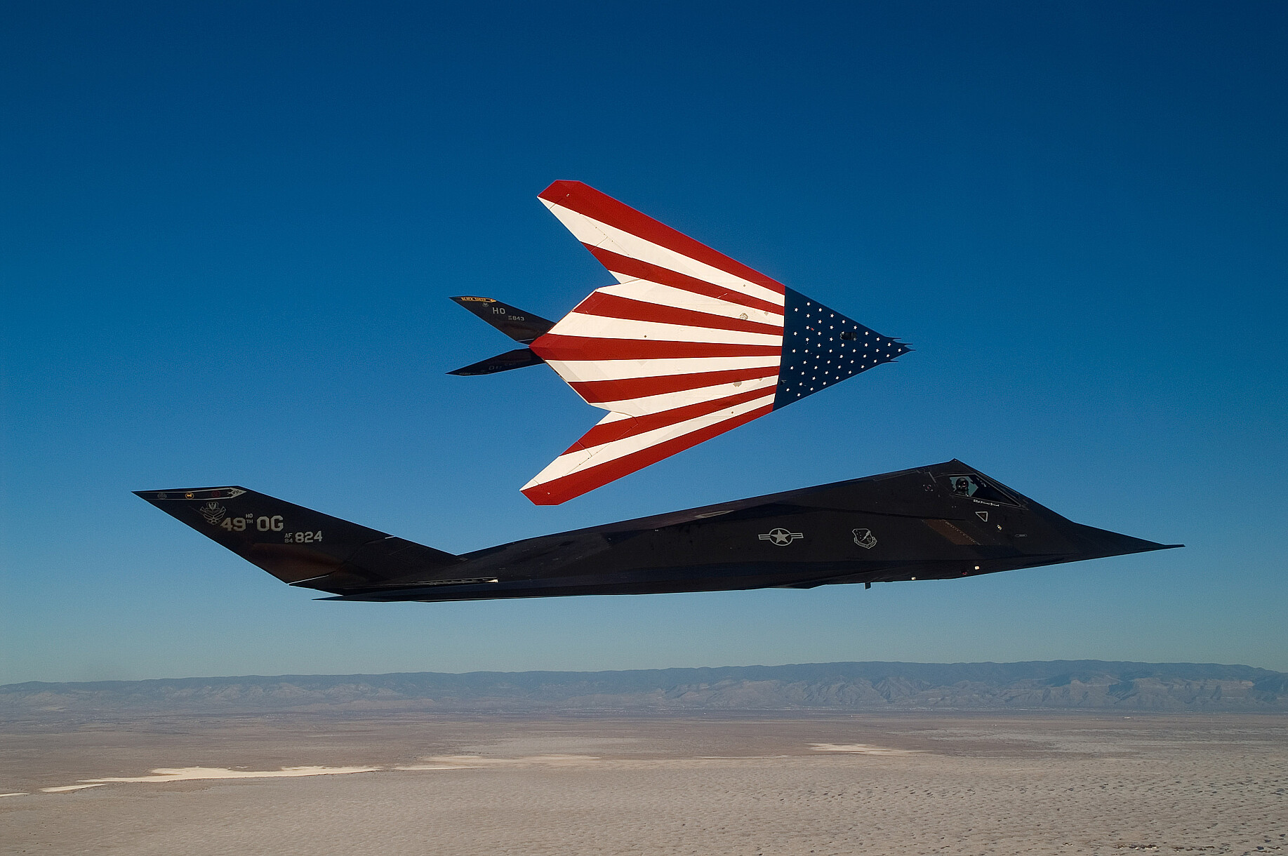 F-117 Nighthawks us flag 2008 S78y-s1500