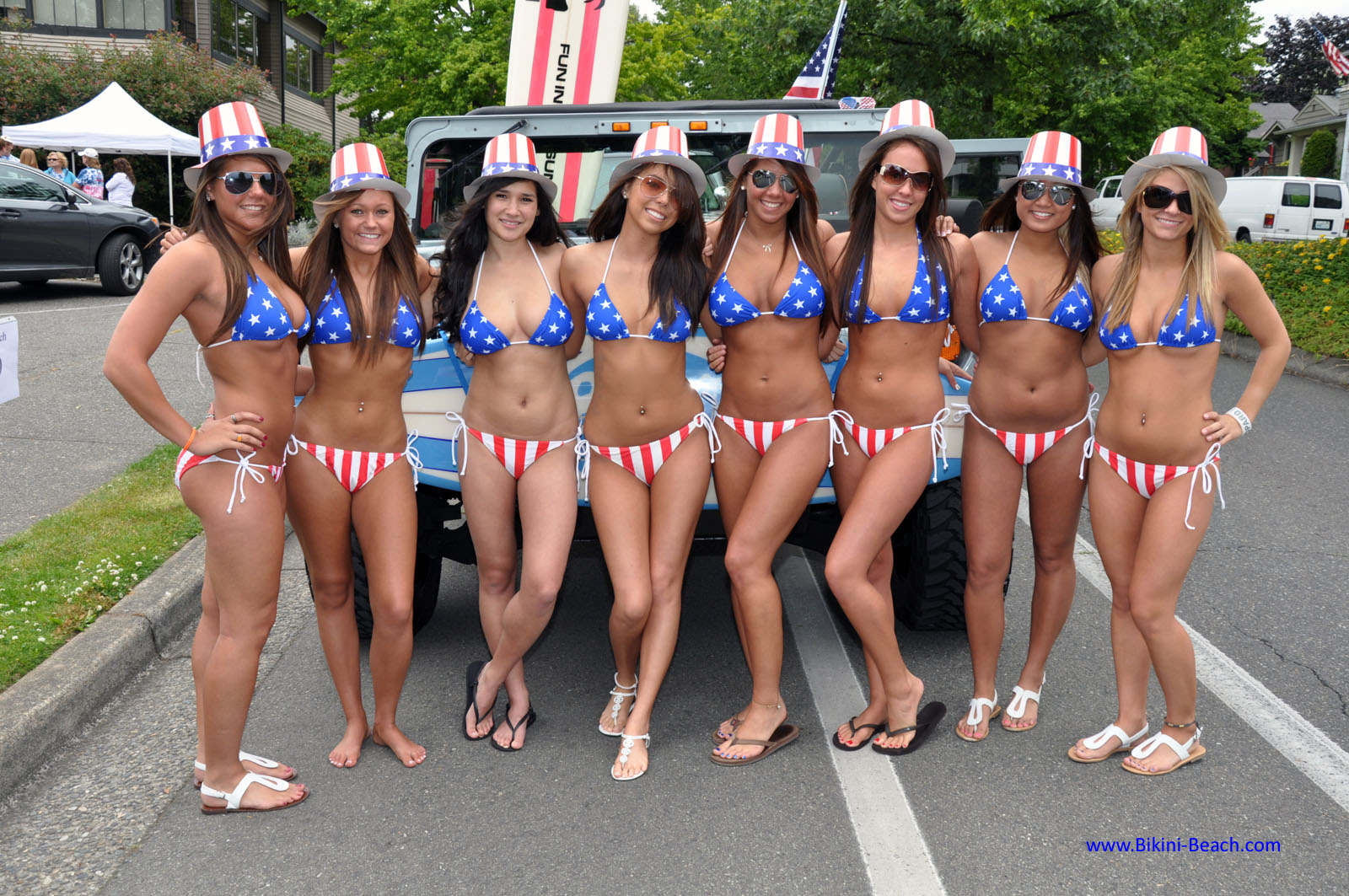 flag girls bikini beach kirkland