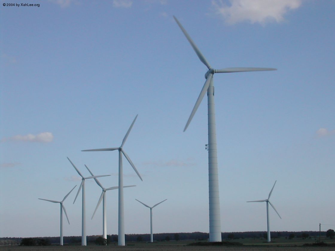 20030921 014m wind turbines